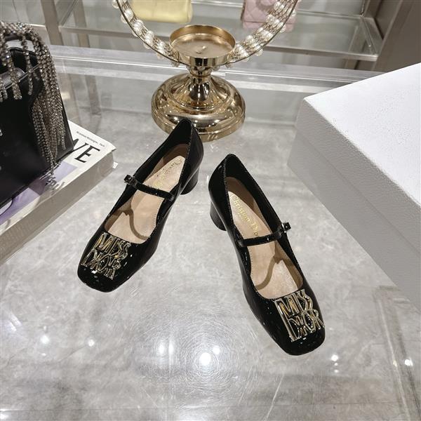 20251127171539550 270